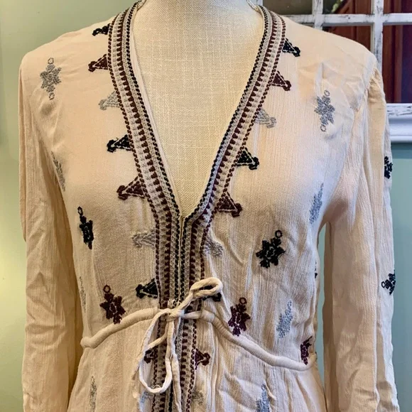 Free People Stargazer Embroidered Peasant Mini Dress. Sz Small. - Picture 4 of 7